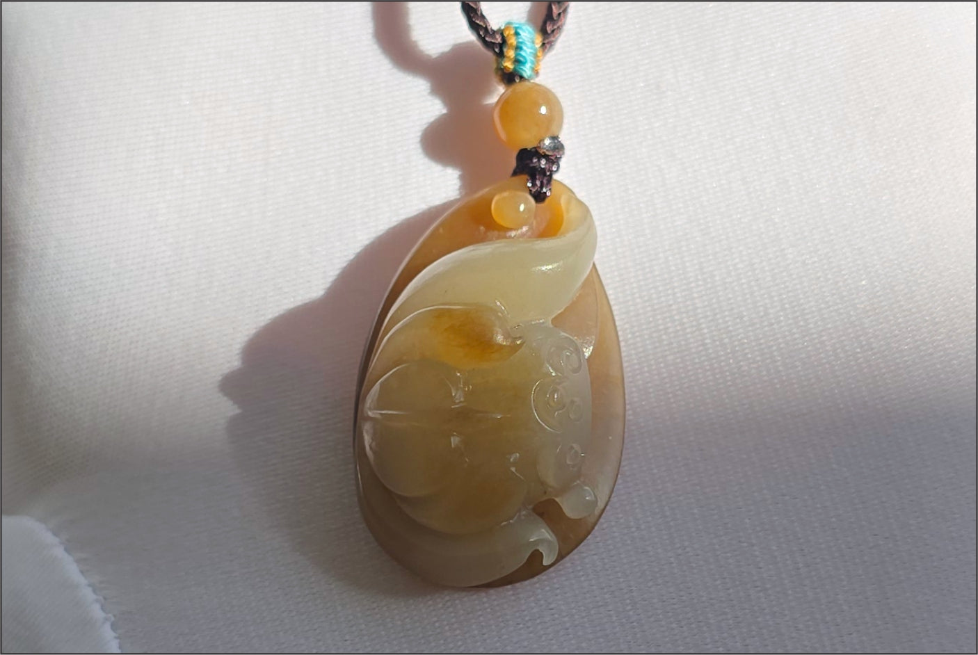 Certified Natural Sugar-White Jade Lotus Pendant | Hand-Carved Jade Jewelry | 天然糖白玉手工雕刻莲花吊坠