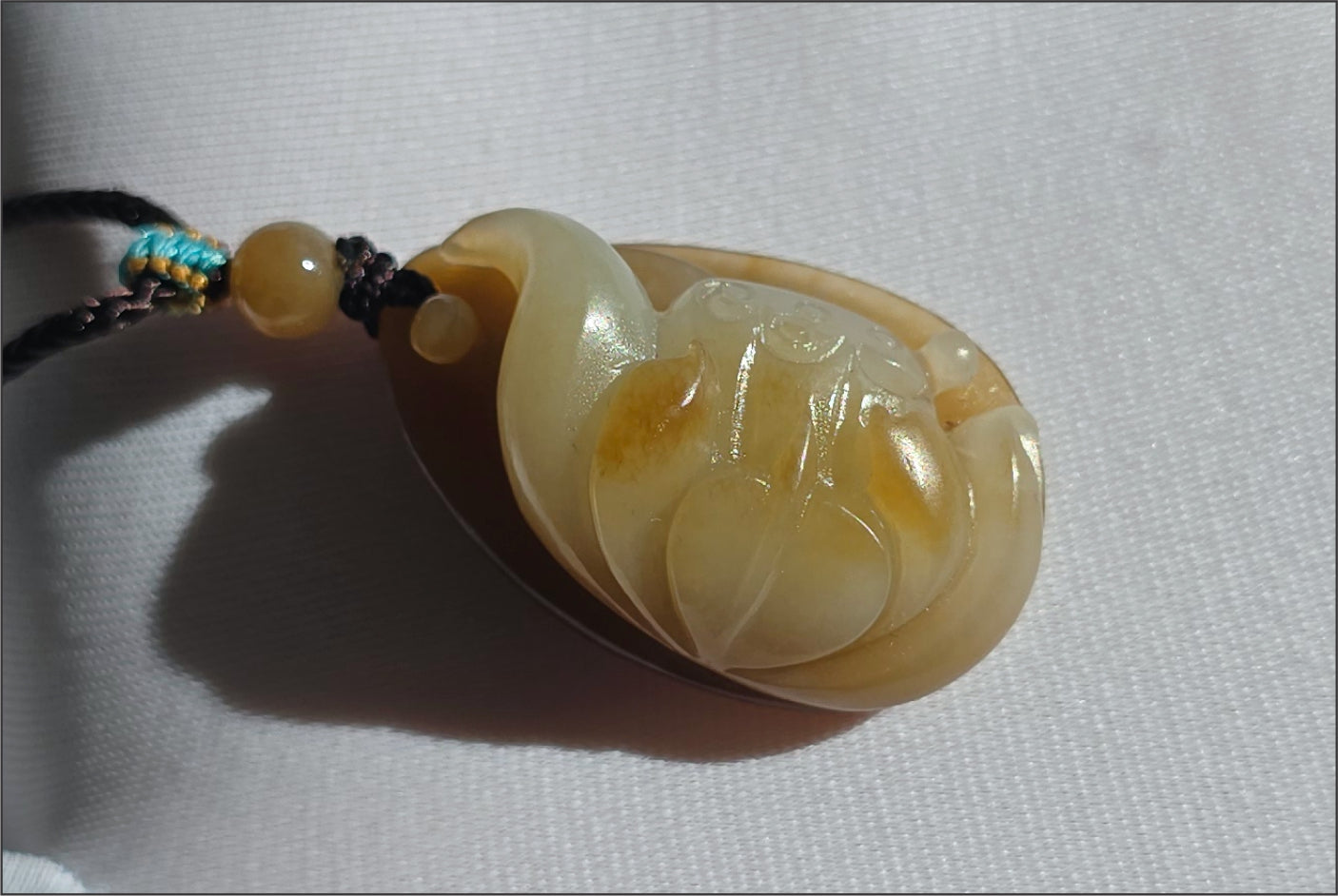 Certified Natural Sugar-White Jade Lotus Pendant | Hand-Carved Jade Jewelry | 天然糖白玉手工雕刻莲花吊坠