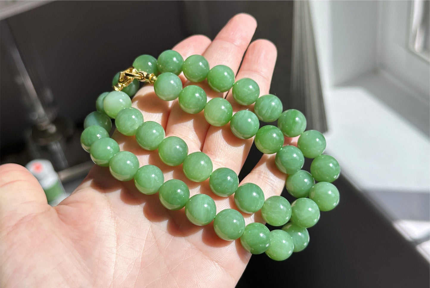 12mm, Certified Natural Powder Green Nephrite Jade Bead Necklace, 天然俄料7号矿色标粉绿项链