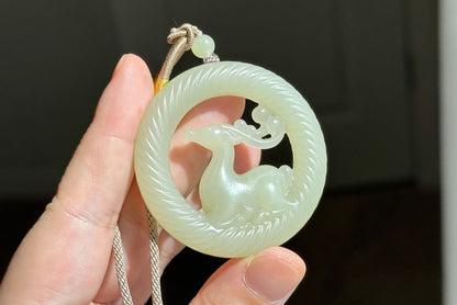 Certified Natural Qingshui Nephrite Jade Carved Deer Pendant, 天然白晴水和田玉雕刻梅花鹿圆牌吊坠