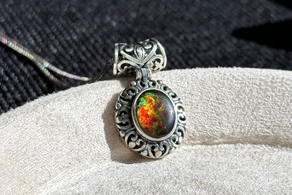 8x10, Natural High Grade Ammolite Stone Pendant Necklace, 925 Sterling Silver, Canada Natural Ammolite Pendant, 天然无拼接斑彩螺化石纯银吊坠