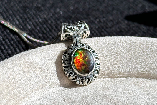 8x10, Natural High Grade Ammolite Stone Pendant Necklace, 925 Sterling Silver, Canada Natural Ammolite Pendant, 天然无拼接斑彩螺化石纯银吊坠