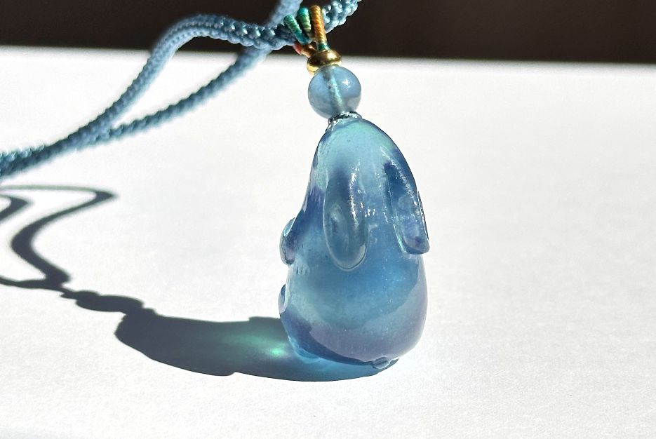 Certified Natural Blue Aquamarine Hand Carved Bunny Pendant, Aquamarine Rabbit Pendant, 天然魔鬼蓝海蓝宝兔宝宝吊坠