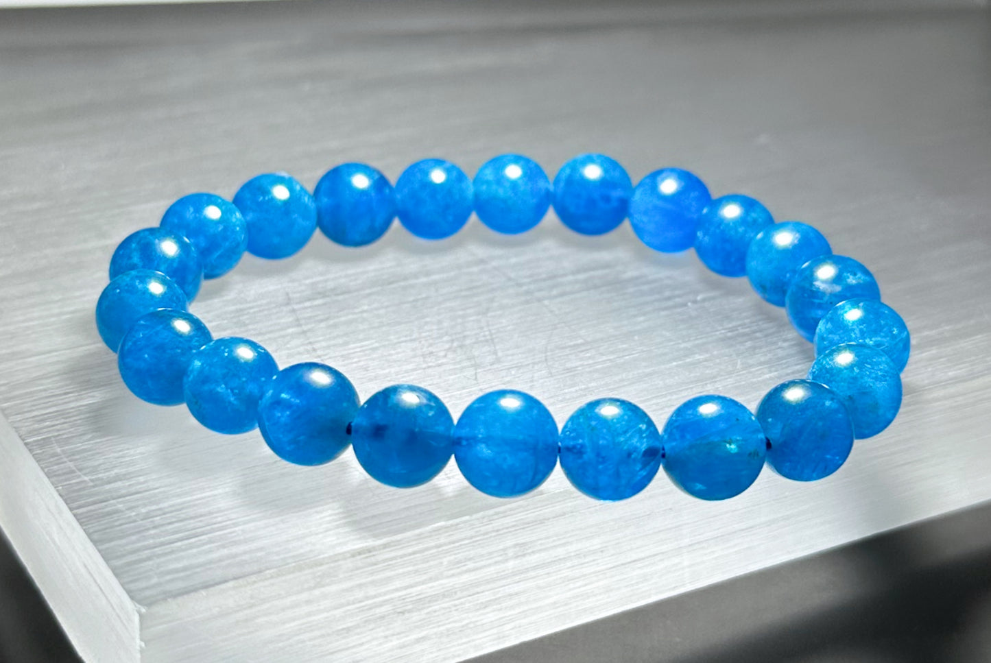 8.5mm+, Certified Natural Rich Deep Blue Apatite Bracelet, Natural Untreated Shimmering Blue Apatite Bracelet, AAA, 天然浓郁色蓝磷灰石手串 (Copy)