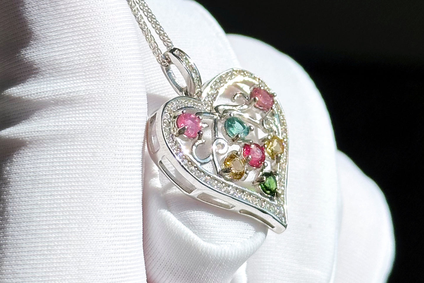 Natural Tourmaline S925 Sterling Silver Pendant, Tourmaline Pendant, Silver tourmaline pendant, Heart Shape Tourmaline Pendant, 天然碧玺纯银项链