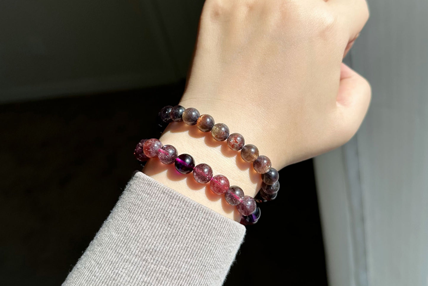 8.5mm+, Certified Natual Sunstone In Iolite Bracelet, "BLOODSHOT" IOLITE, Natural Cordierite Bracelet,  天然收藏级滴血堇青石金草莓堇青石手串