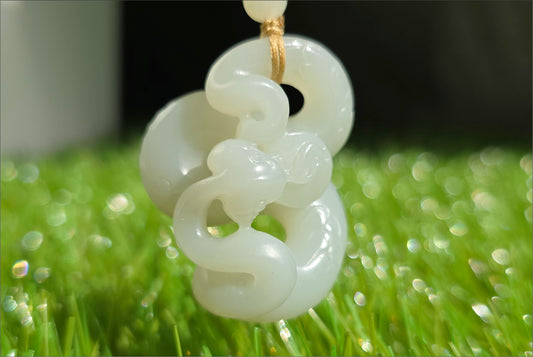 Certified Natural Qiemo White Nephrite Jade Hand-Carved Snake Pendant, 天然且末白和田玉手工雕刻蛇吊坠