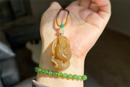 Certified Natural Yellow Sugar Nephrite Jade Hand-Carved Cobra Pendant – Jade Snake Pendant, 天然且末黄糖和田玉手工雕刻眼镜蛇吊坠吊坠