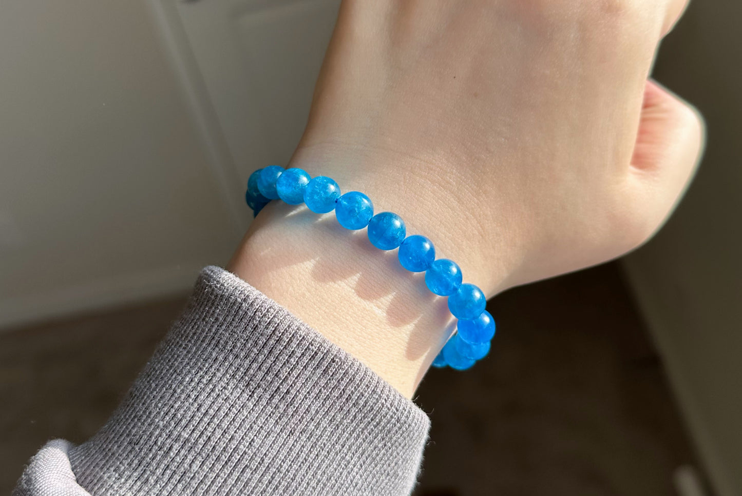 8.5mm+, Certified Natural Rich Deep Blue Apatite Bracelet, Natural Untreated Shimmering Blue Apatite Bracelet, AAA, 天然浓郁色蓝磷灰石手串 (Copy)