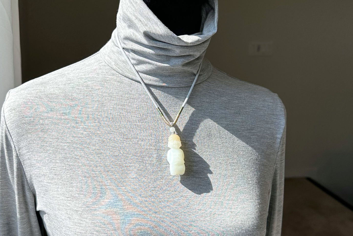 Certified Natural Russian White Nephrite Jade Hand Carved Little Wealth Bringer Pendant, 天然俄料和田白玉带糖手工雕刻小地主吊坠