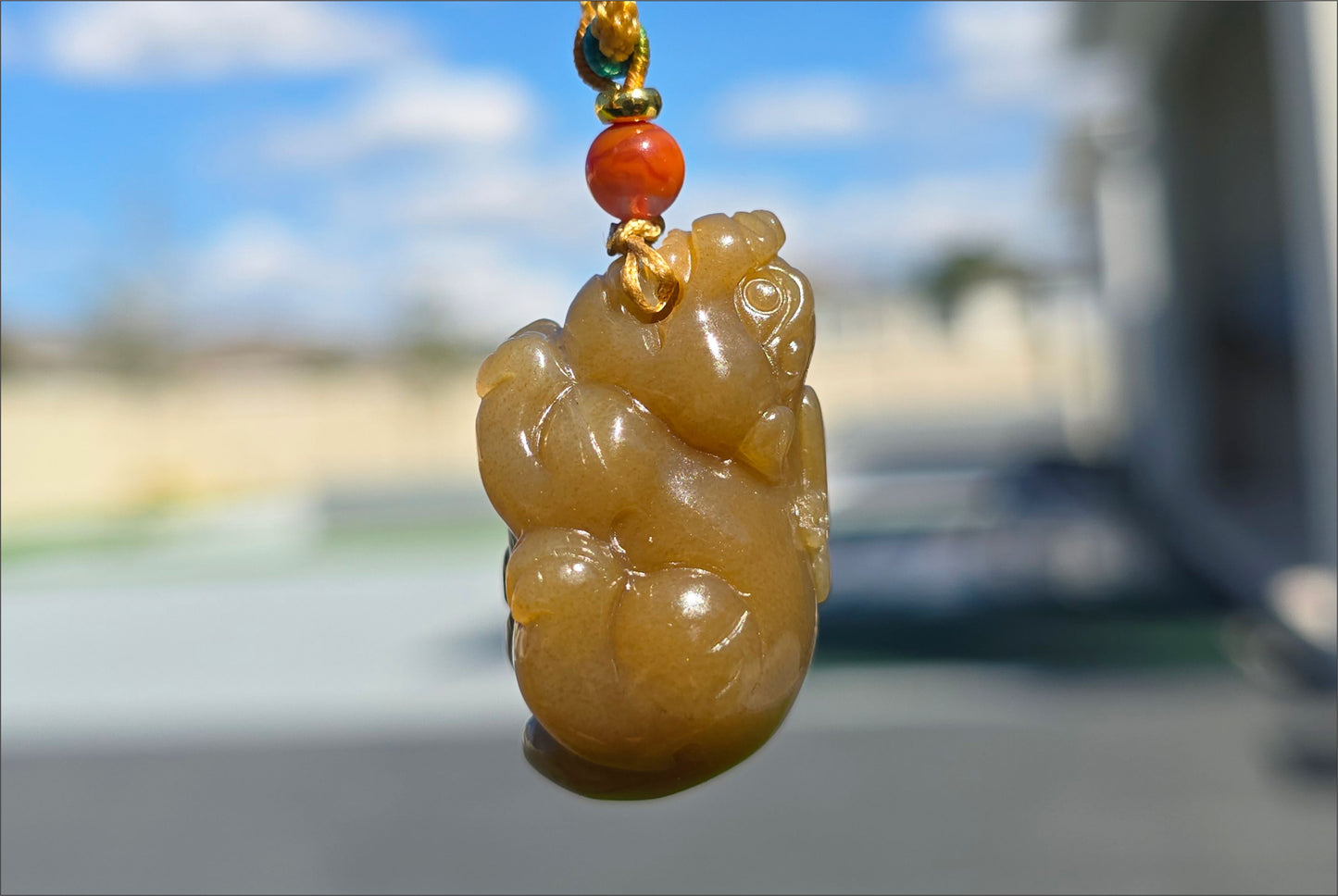 Certified Natural Yellow Sugar Nephrite Jade Hand-Carved Pixiu Pendant, 天然且末黄糖和田玉手工雕刻貔貅吊坠