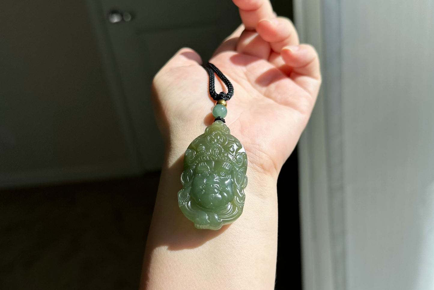 Certified Natural Lake-Green Nephrite Jade Carved Yellow Jambhala Pendant, 天然青海老料湖水绿雕刻黄财神头吊坠