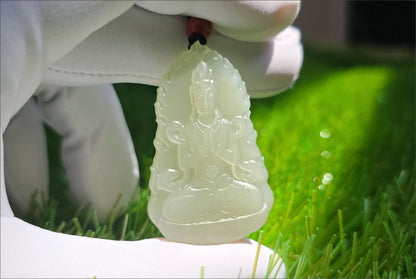 Certified Natural Qingshui Nephrite Jade Carved Guanyin Pendant, 天然晴水和田玉观音吊坠