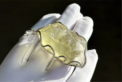 27.785Grams, Natural Authentic Libyan Desert Glass Tektite Silver Wrapped Pendant, Raw Libyan Desert Glass Pendant, 天然利比亚黄金陨石原石吊坠