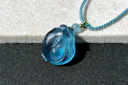 Certified Natural Devil Blue Aquamarine Hand Carved Fox Pendant, Aquamarine Pendant, 天然魔鬼蓝海蓝宝手工雕刻睡狐吊坠