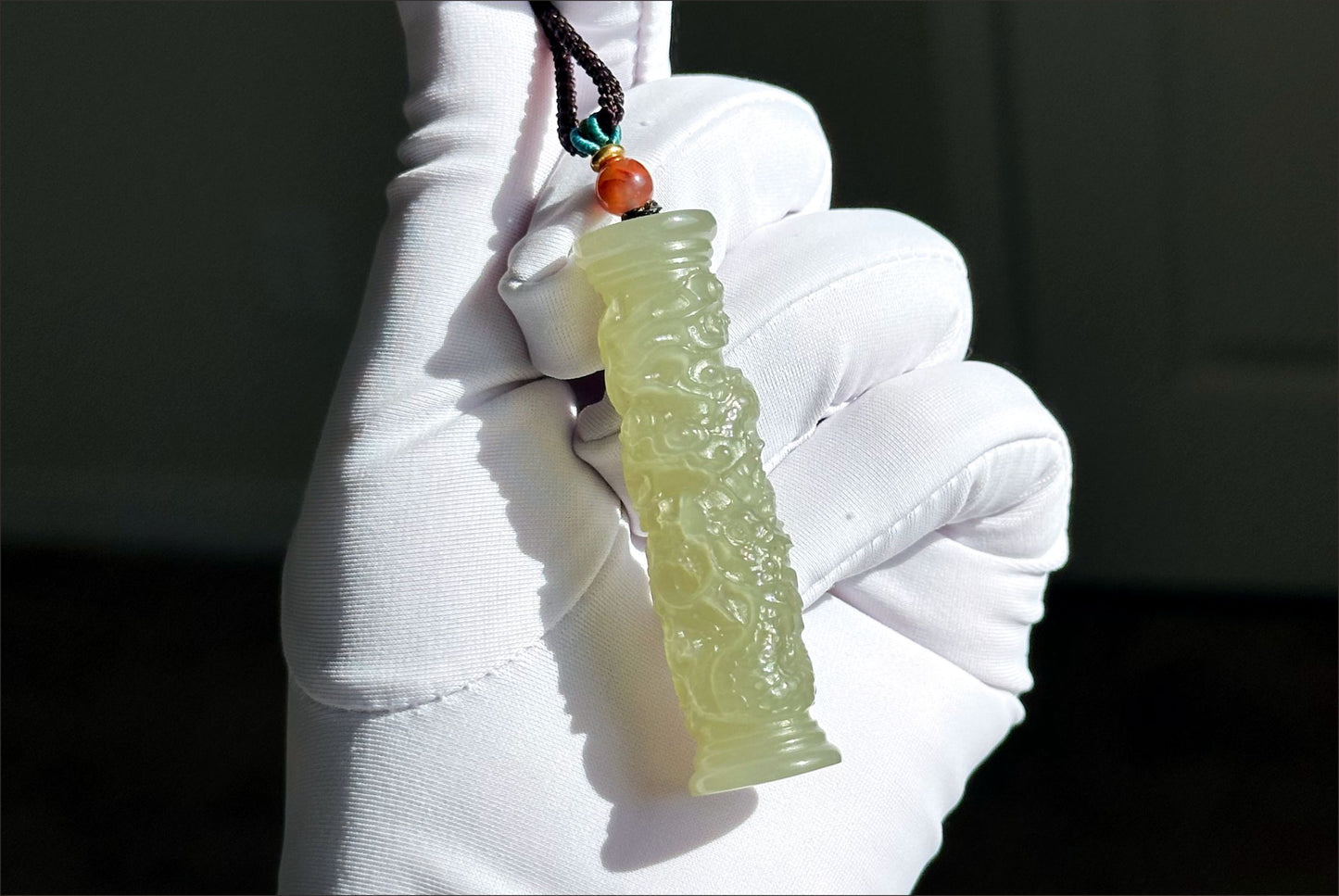Certified Natural Icy Qing Shui Nephrite Jade Carved Dragon Pillar Pendant, 天然晴水和田玉雕刻龙盘柱吊坠
