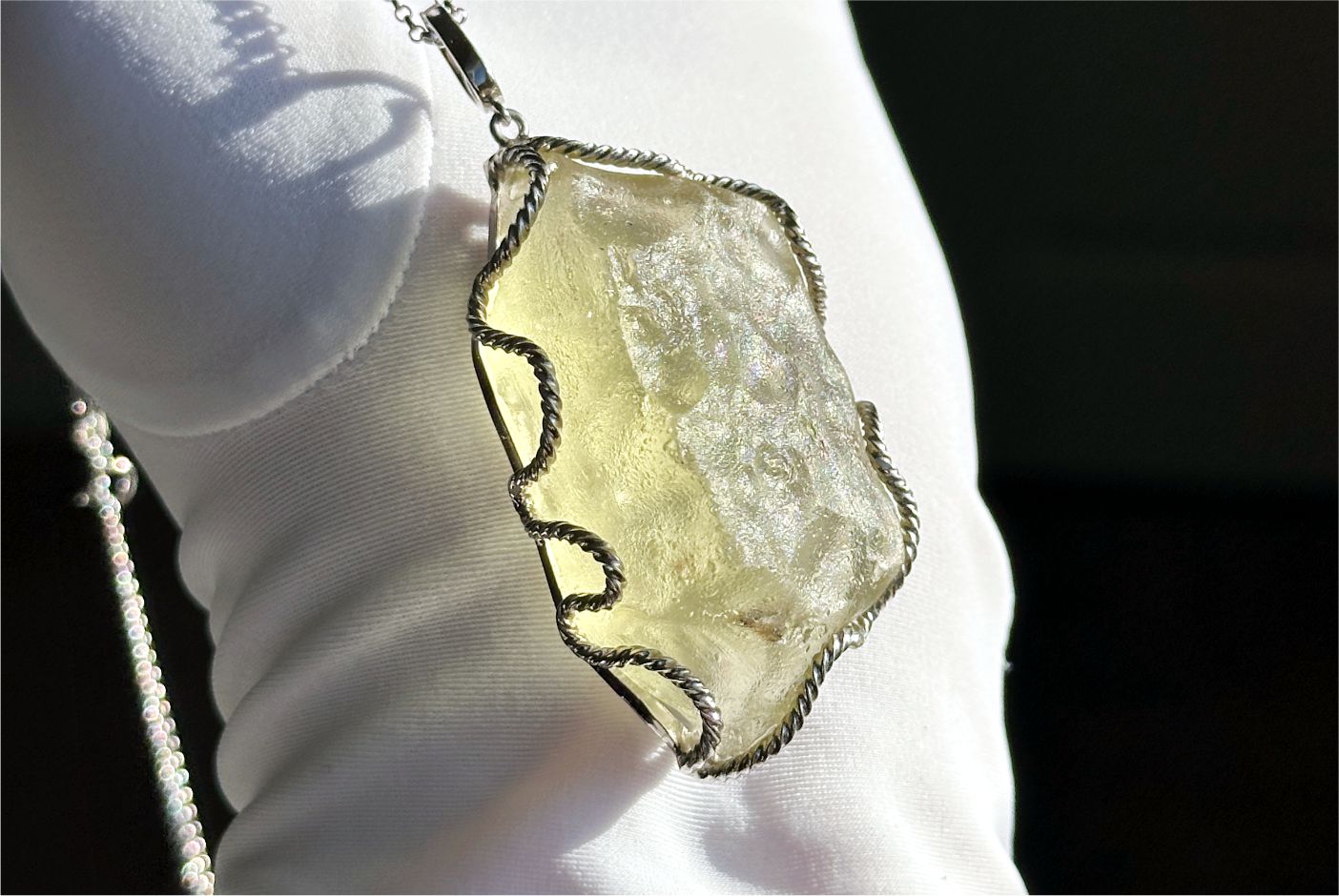 27.785Grams, Natural Authentic Libyan Desert Glass Tektite Silver Wrapped Pendant, Raw Libyan Desert Glass Pendant, 天然利比亚黄金陨石原石吊坠