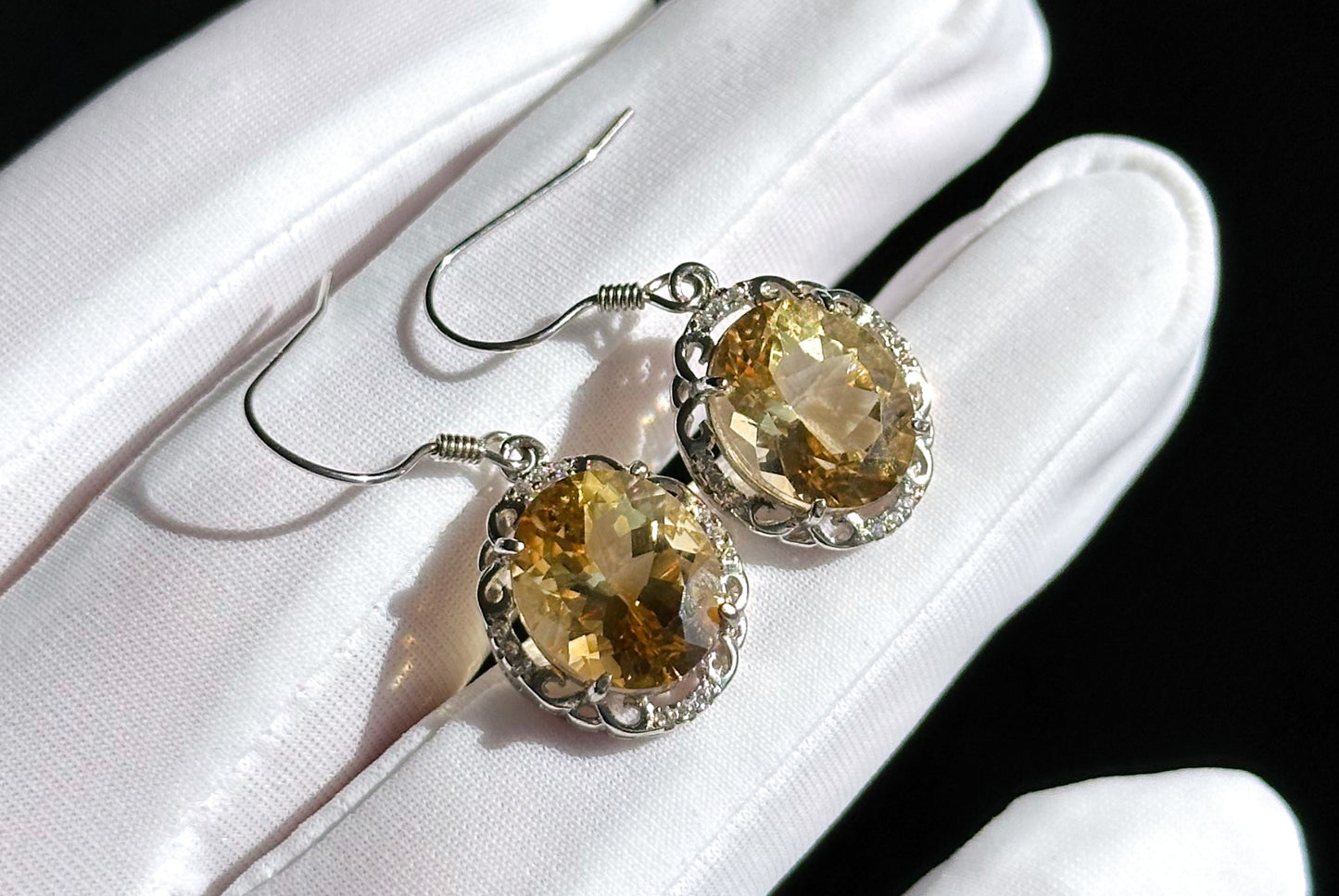 10x12mm, Natural Gem Grade Citrine Earrings, Natural citrine French Hook Earrings, Oval cut Natural Citrine, citrine jewelry, 天然宝石级暴力黄水晶耳坠