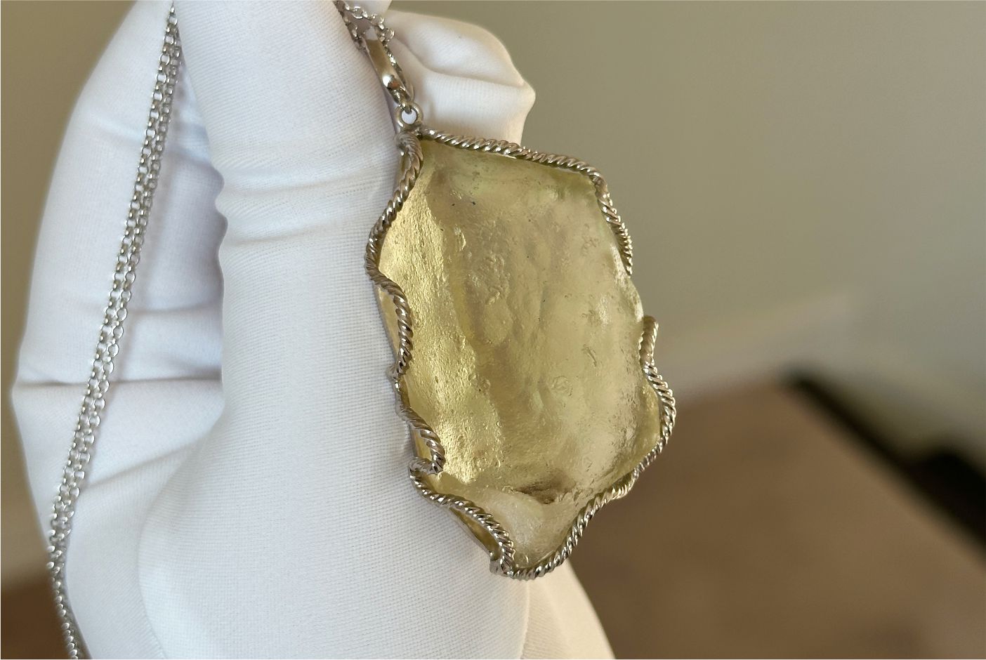 27.785Grams, Natural Authentic Libyan Desert Glass Tektite Silver Wrapped Pendant, Raw Libyan Desert Glass Pendant, 天然利比亚黄金陨石原石吊坠