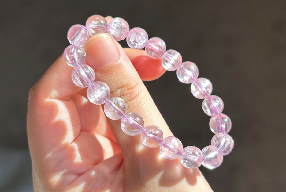 9mm+, Certified Natural High Grade Icy Transparent Cat Eye Kunzite Bracelet, Genuine Kunzite Stretch Bracelet. 天然拉丝猫眼高冰紫锂辉手串