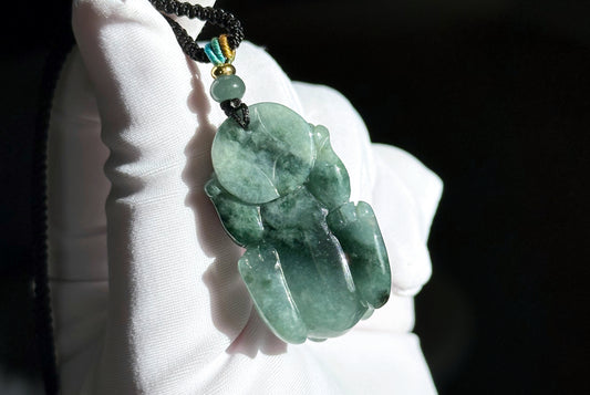 Certified Genuine Grade A Natural Jadeite Jade Hand Carved Pixiu Pendant, Type A Jadeite Pendant, 天然A货翡翠蓝水雕刻貔貅吊坠