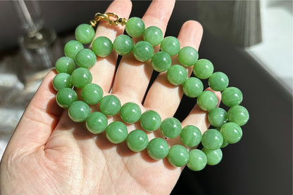 12mm, Certified Natural Powder Green Nephrite Jade Bead Necklace, 天然俄料7号矿色标粉绿项链
