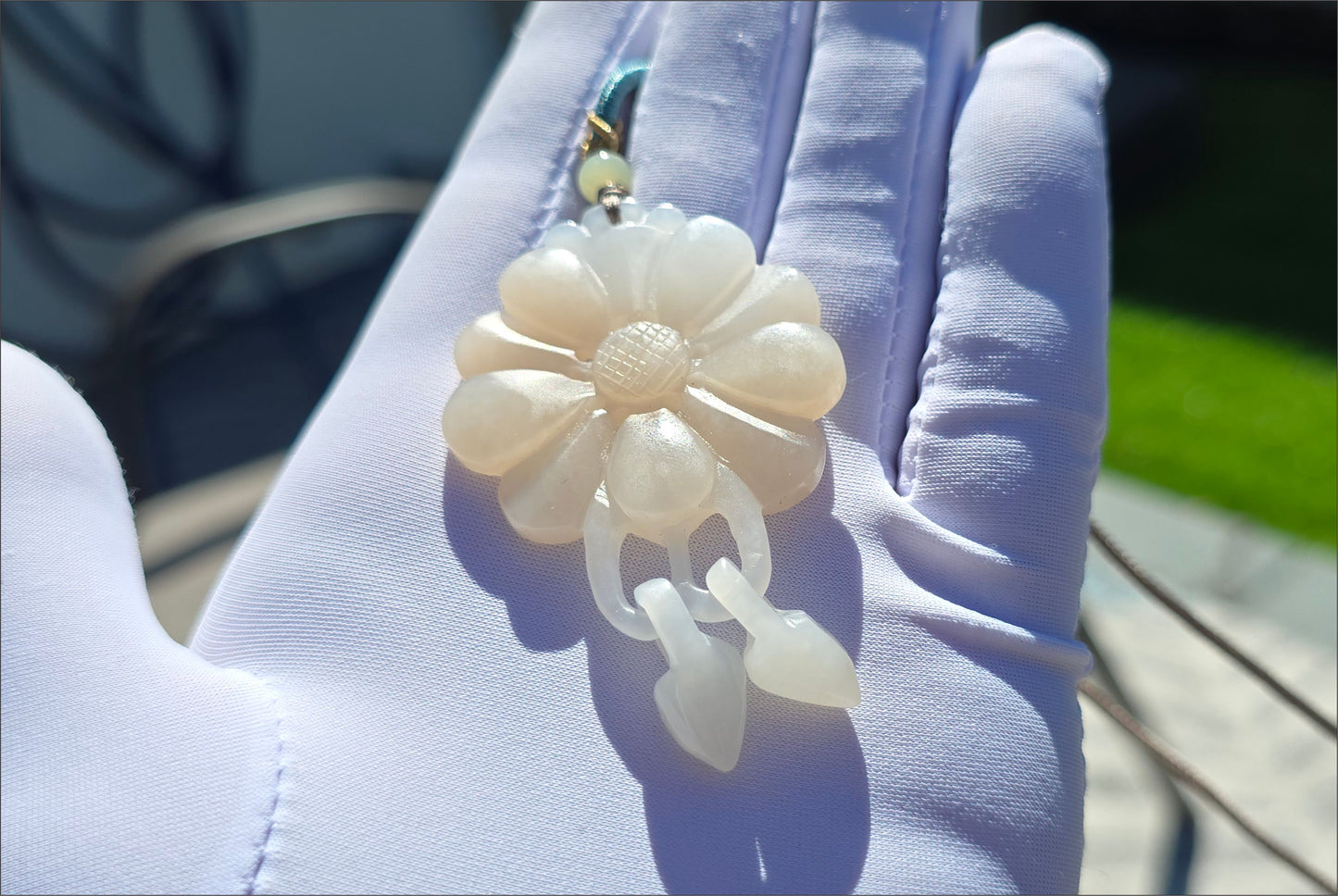 Certified Natural Lotus Pink Nephrite Jade Hand Carved Sunflower Pendant, 天然藕粉和田玉手工雕刻向日葵吊坠