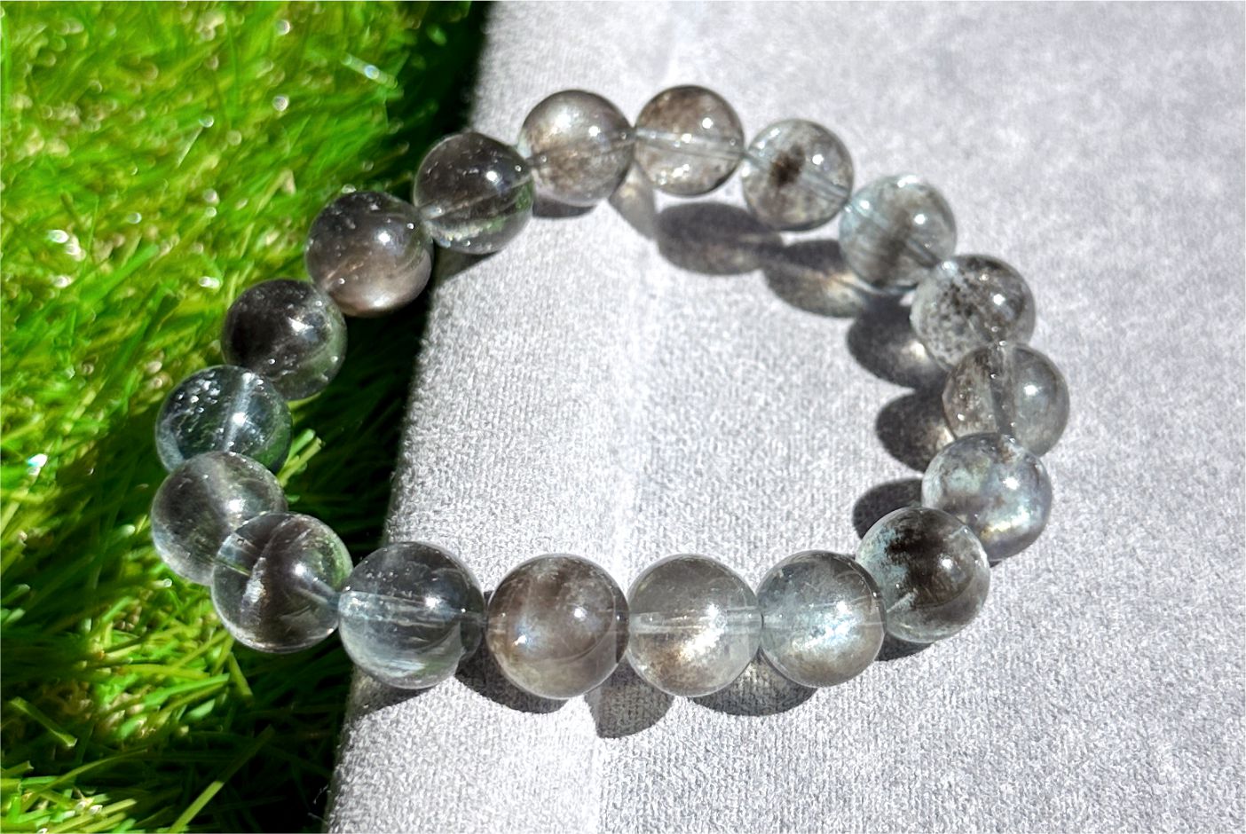 11mm+, Certified Top Grade High Clarity Natural Black Flash Aquamarine Bracelet – Rare Cat’s Eye & Brilliant Sparkle,天然黑云母猫眼黑爆闪海蓝宝手串