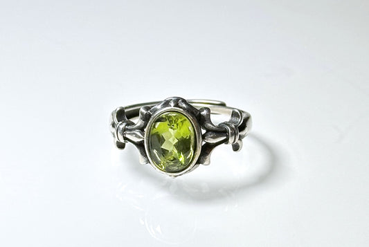 6x8, Natural Oval Faceted Peridot Silver Ring, S925 Sterling Silver Peridot Chrome Heart Ring, August Birthstone, 天然橄榄石克罗心纯银戒指