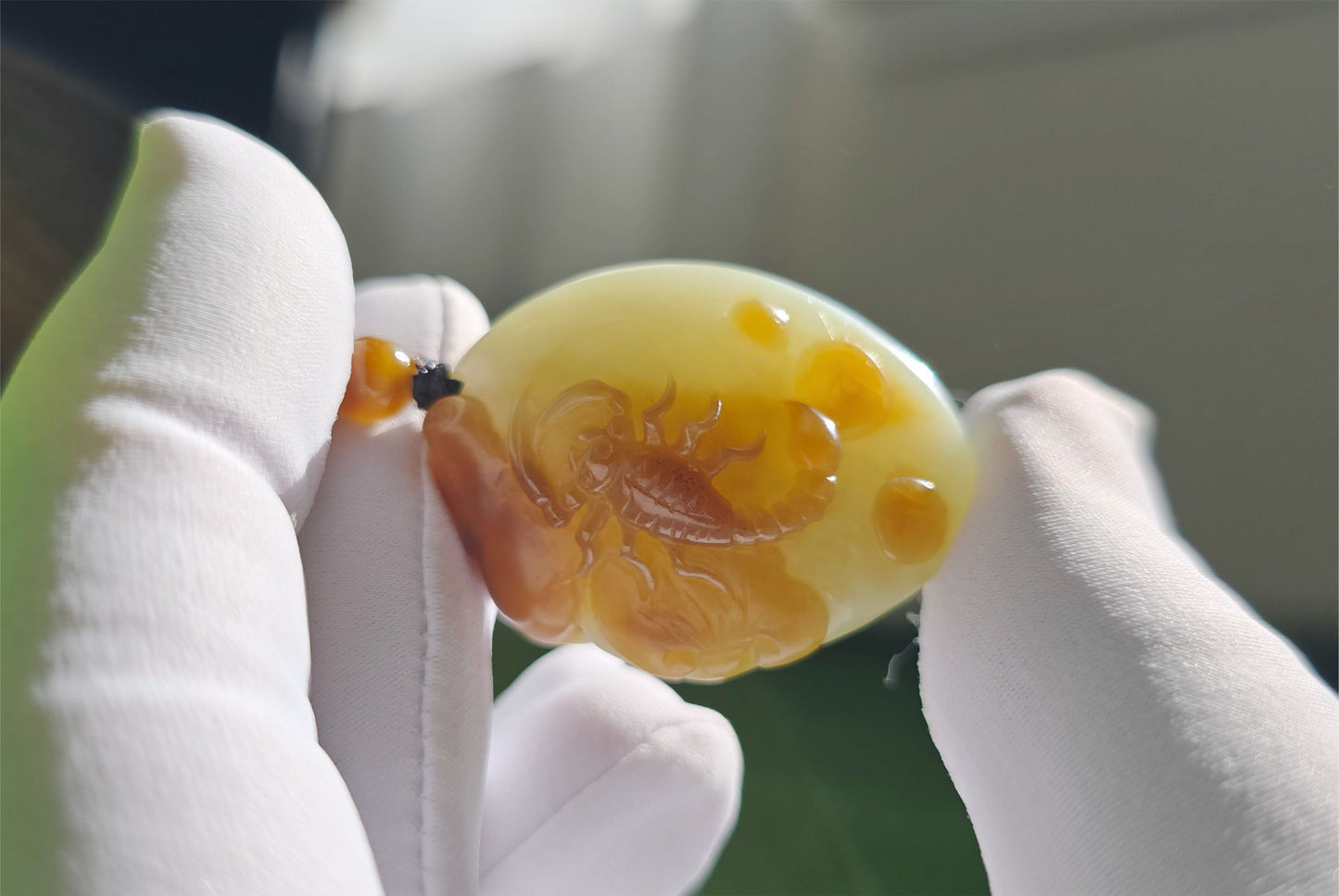 Certified Natural Qiemo Sugar and Warm White Nephrite jade Hand Carved Scorpion Pendant, 且末糖白和田玉手工雕刻蝎子(独霸一方）吊坠