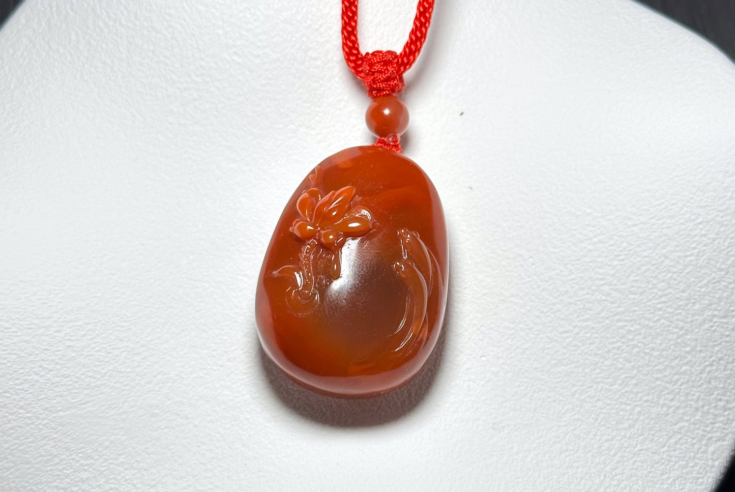 Certified Natural High Grade Untreated Nanhong Agate Hand Carved Lotus and Koi Fish Pendant, 天然无优化川火焰红俏柿子红南红手雕莲花鱼吊坠
