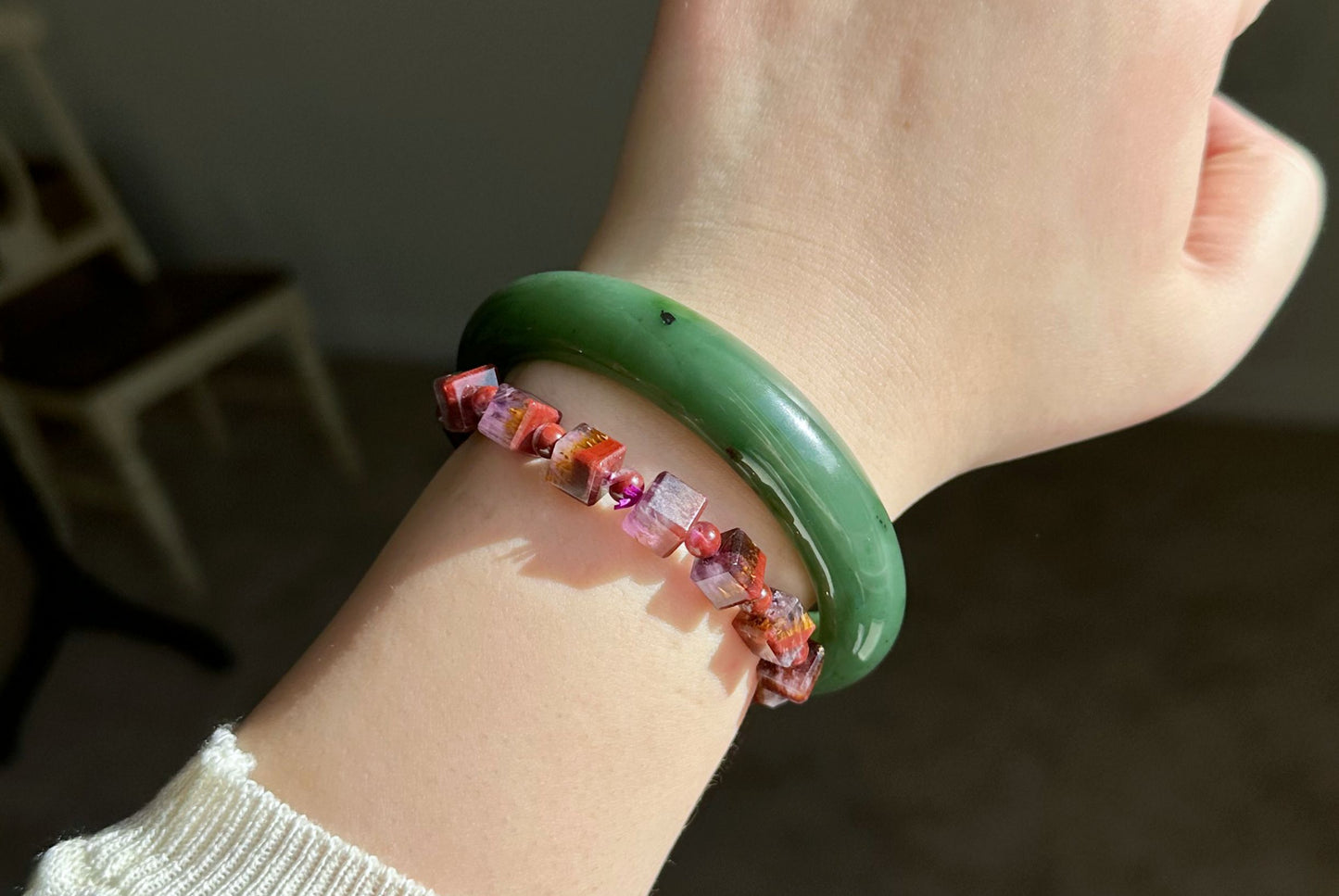 61mm, Certified Natural Siberian Spinach Green Nephrite Jade Bangle, 天然俄老油菠菜绿碧玉手镯