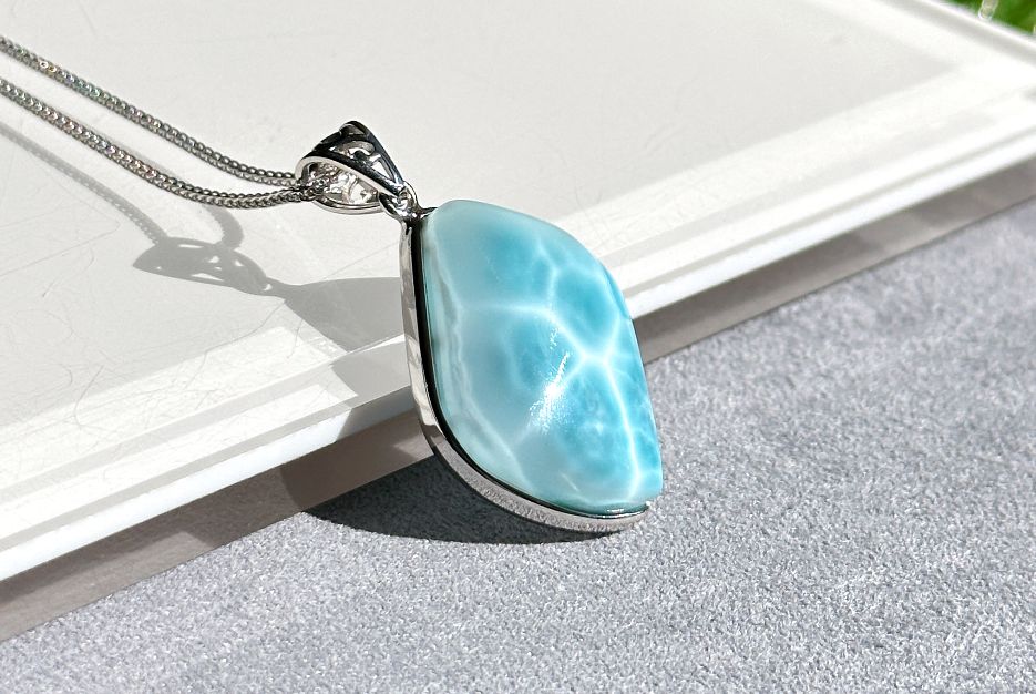 Certified Natural Dominican Blue Larimar pendant, Larimar Pendant, Silver Larimar Pendant, 海纹石纯银吊坠