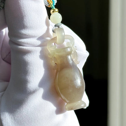 Certified Natural Hand-Carved Smoky Purple Nephrite Jade Vase Pendant, 天然烟紫和田玉手工雕刻宝瓶吊坠