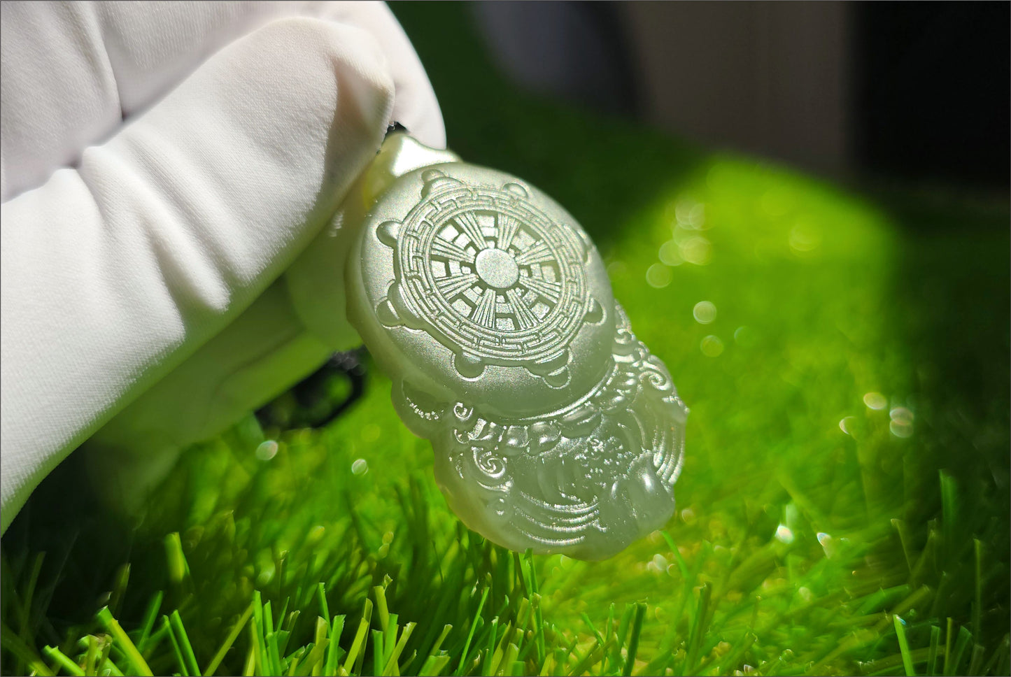 Certified Natural Lake-Green Nephrite Jade Carved Yellow Jambhala Pendant, 天然青海老料湖水绿雕刻黄财神头吊坠