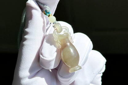 Certified Natural Hand-Carved Smoky Purple Nephrite Jade Vase Pendant, 天然烟紫和田玉手工雕刻宝瓶吊坠