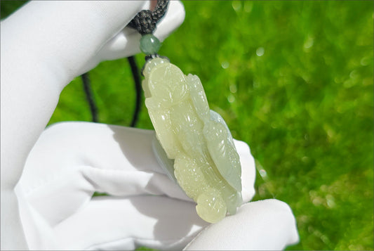 Certified Natural Ruoqiang Blue and Yellow Nephrite Jade Hand Carved Flying Pixiu Pendant, 天然若羌蓝皮黄口手工雕刻飞天貔貅吊坠