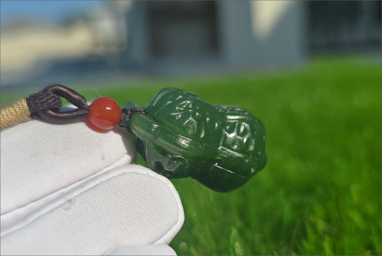 Certified Natural Siberian Spinach Green Nephrite Jade Hand Carved Peanut Pendant, 天然俄料辣菠菜绿碧玉手工雕刻花生吊坠