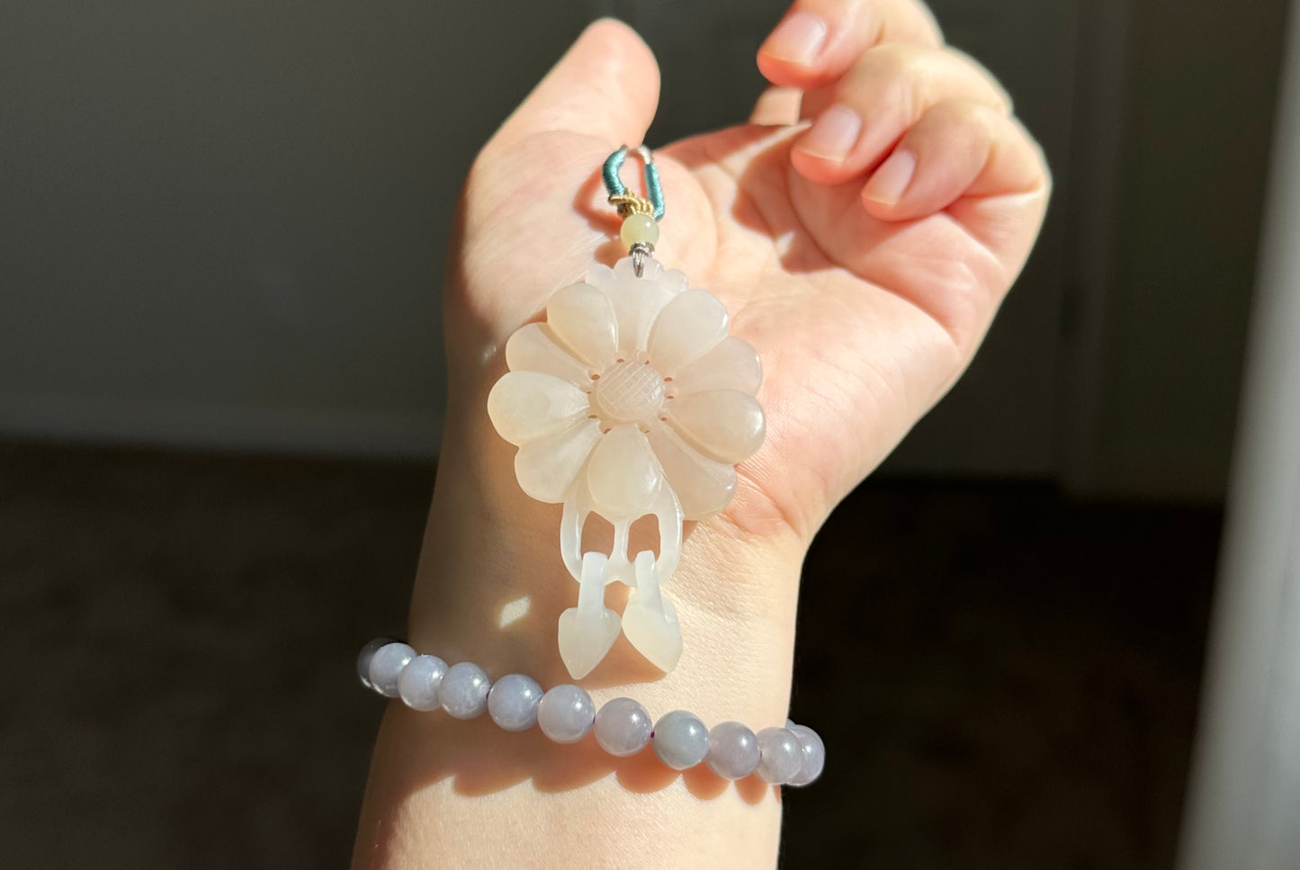 Certified Natural Lotus Pink Nephrite Jade Hand Carved Sunflower Pendant, 天然藕粉和田玉手工雕刻向日葵吊坠