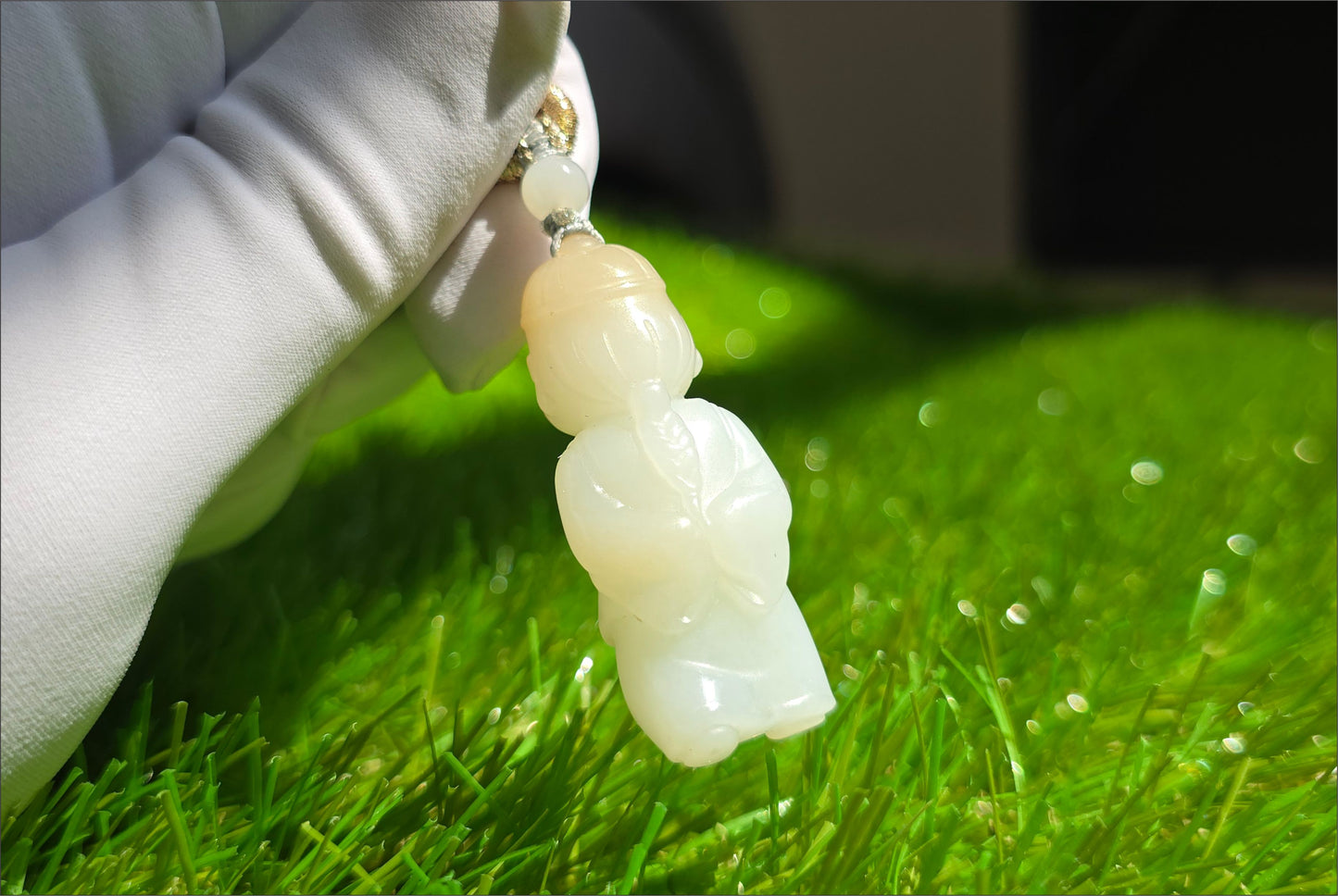 Certified Natural Russian White Nephrite Jade Hand Carved Little Wealth Bringer Pendant, 天然俄料和田白玉带糖手工雕刻小地主吊坠