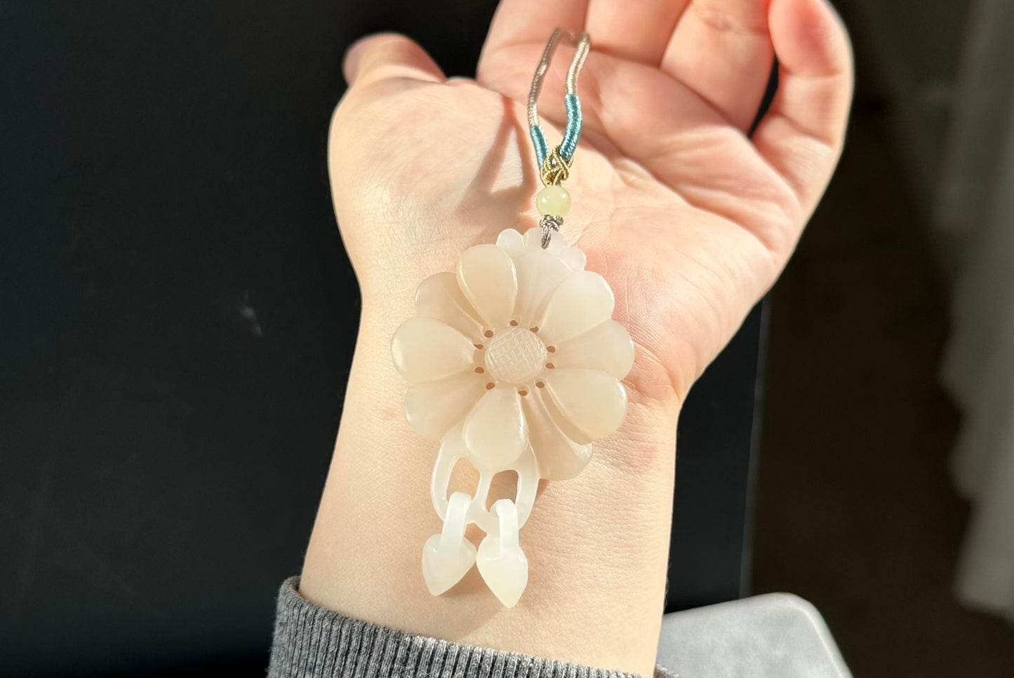 Certified Natural Lotus Pink Nephrite Jade Hand Carved Sunflower Pendant, 天然藕粉和田玉手工雕刻向日葵吊坠