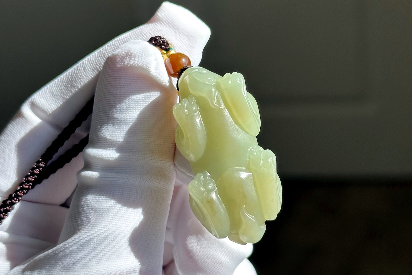 Certified Natural Brown Sugar and Greenish Yellow Nephrite Jade Hand-Carved Pixiu Pendant, 天然青黄口带糖和田玉手工雕刻貔貅吊坠