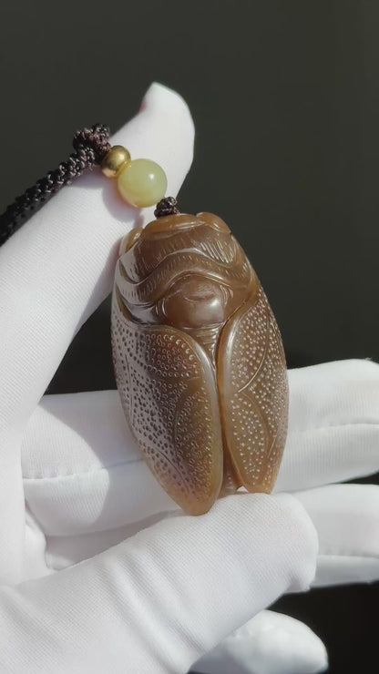 Certified Natural Full Brown Sugar Nephrite Jade Hand-Carved Cicada Pendant, 天然且末糖手工雕刻一鸣惊人(蝉)吊坠